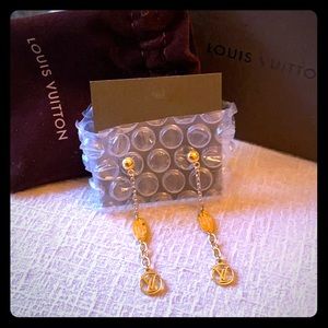 Louis Vuitton Solid 14kt Gold Earrings.